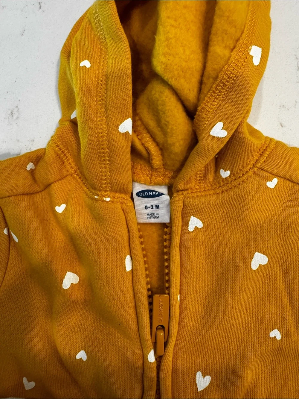 Old Navy Baby 0-3M 4pc Outfit Set Mustard Hearts Polka Dot Hoodie Shoes